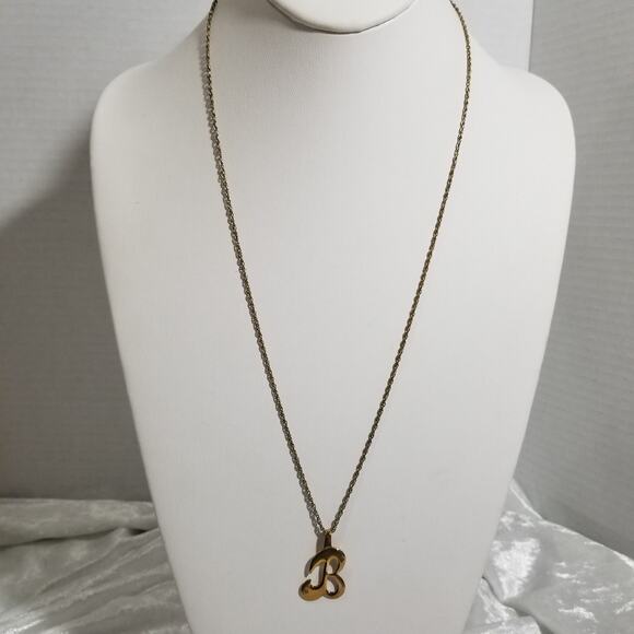 Avon gold tone initial B necklace 24" / 1" pendant 2.2944 - Picture 1 of 6